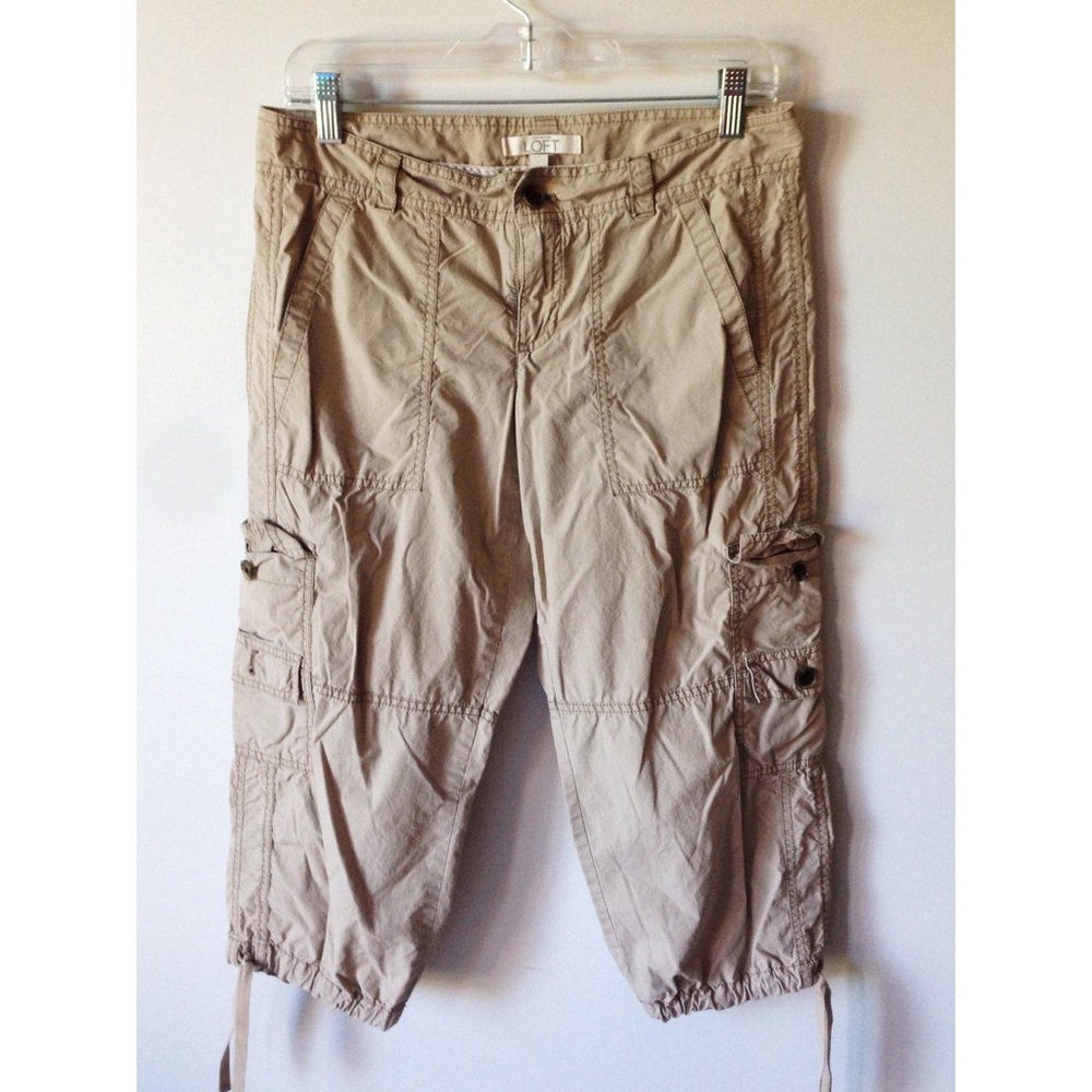 ⭐️Ann Taylor Khaki Pants!⭐️